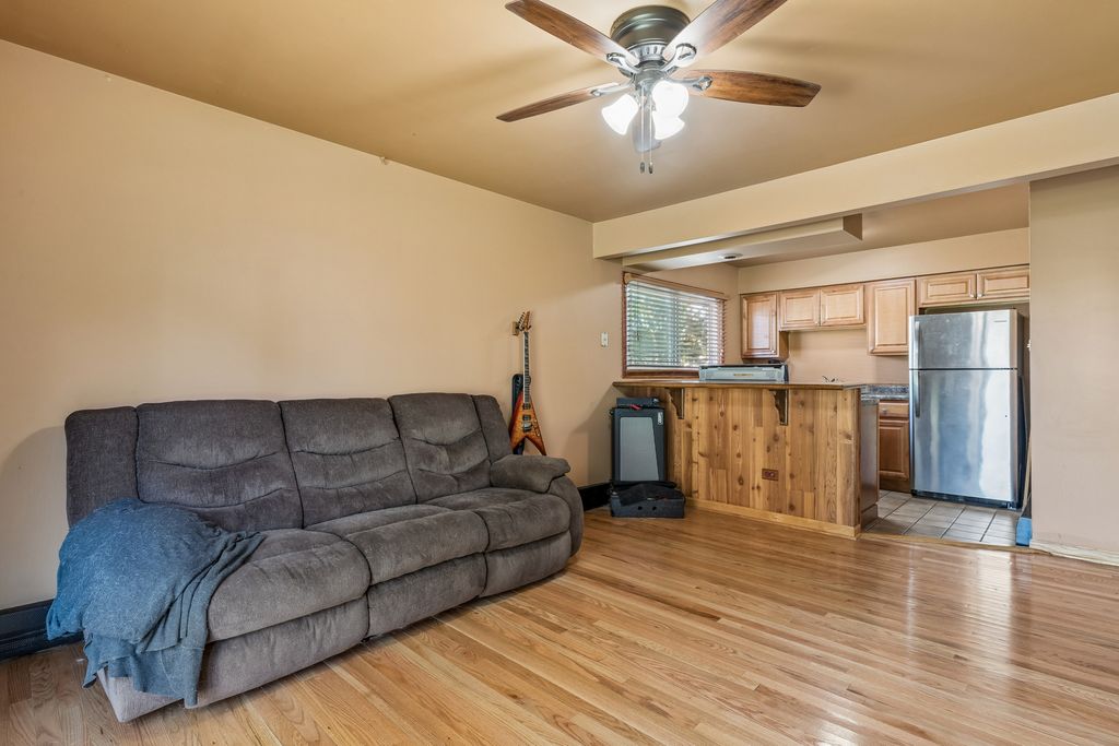 8836 N Western Avenue 1H, Des Plaines, IL 60016 — photo 4