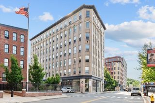 21 Wingate St 303, Haverhill, MA 01832