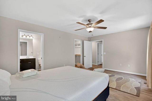 230 12TH ST, Colonial Beach, VA 22443