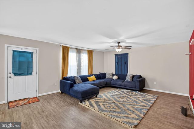 230 12TH ST, Colonial Beach, VA 22443