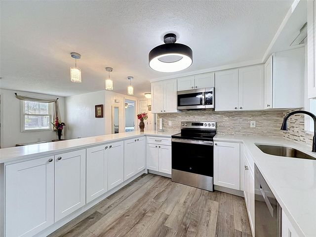 12735 1ST ISLE, Hudson, FL 34667