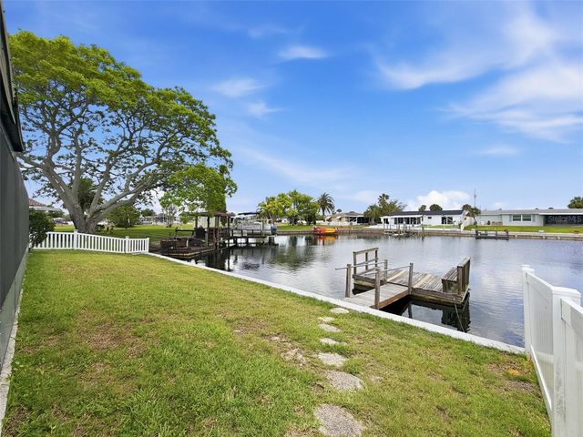 12735 1ST ISLE, Hudson, FL 34667