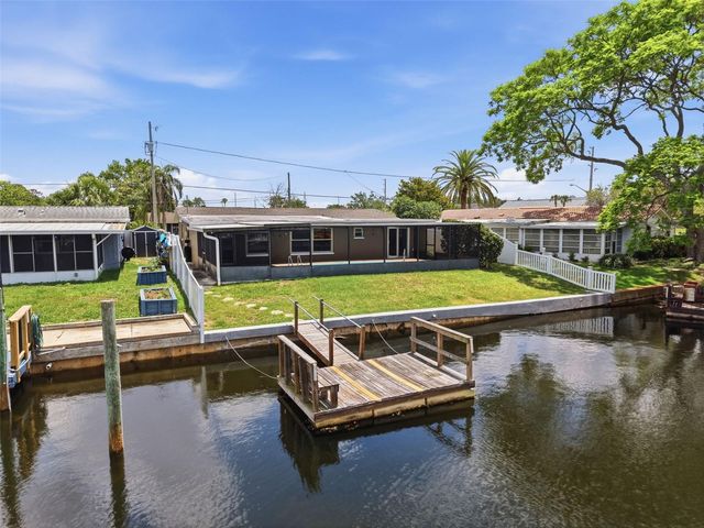 12735 1ST ISLE, Hudson, FL 34667