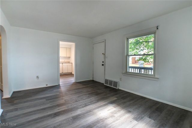 960 Donald Avenue, Akron, OH 44306