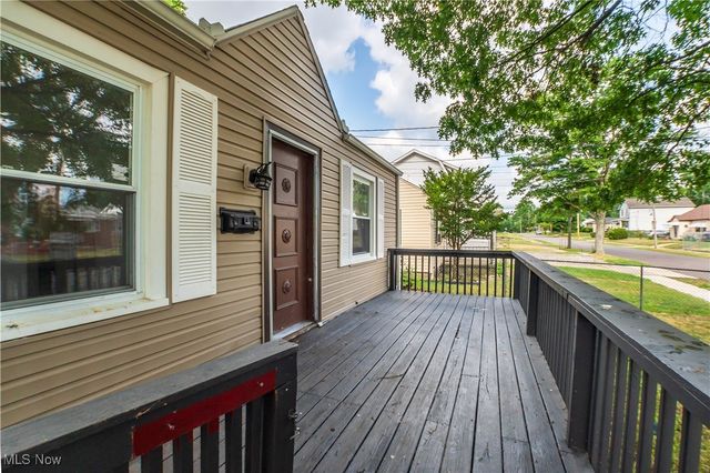 960 Donald Avenue, Akron, OH 44306