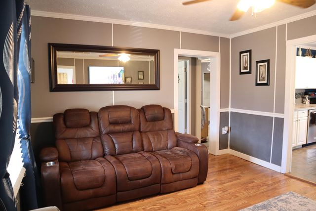 2080 Kentucky 39, Crab Orchard, KY 40419