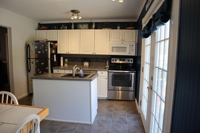 2080 Kentucky 39, Crab Orchard, KY 40419