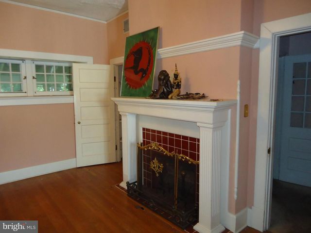 1000 WALNUT AVE, Baltimore, MD 21229