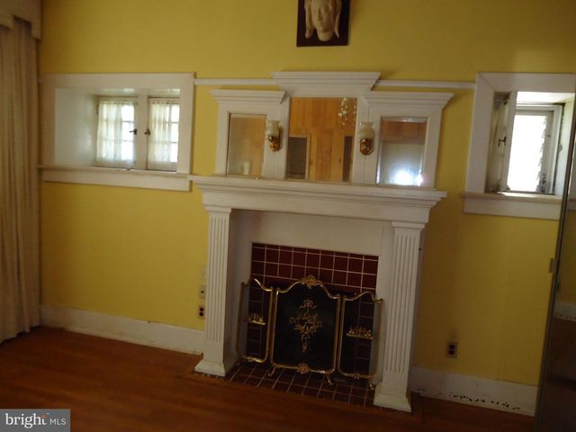 1000 WALNUT AVE, Baltimore, MD 21229