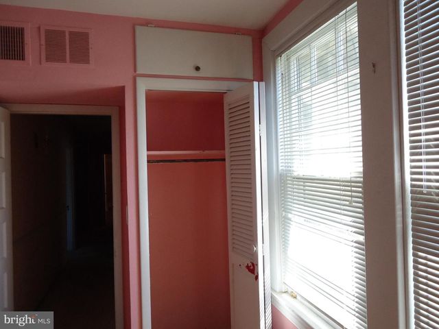 1000 WALNUT AVE, Baltimore, MD 21229