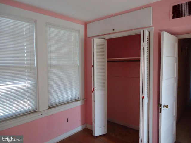 1000 WALNUT AVE, Baltimore, MD 21229