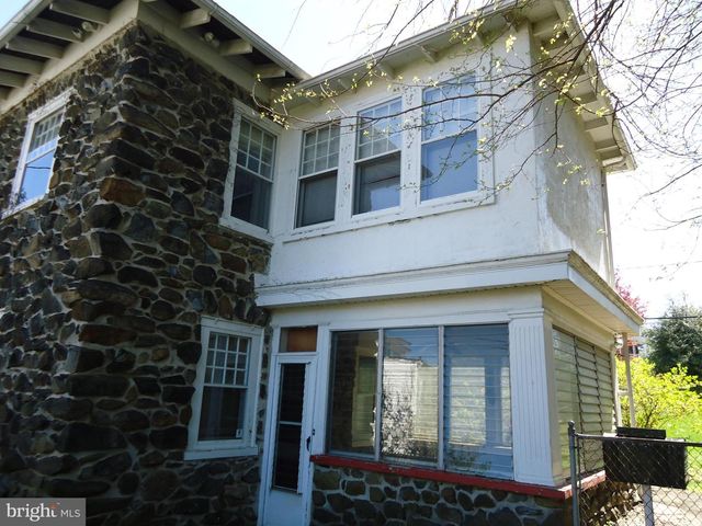 1000 WALNUT AVE, Baltimore, MD 21229