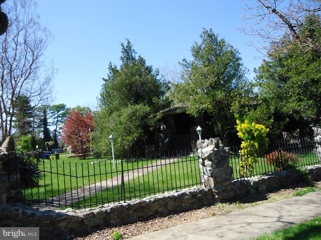 1000 WALNUT AVE, Baltimore, MD 21229