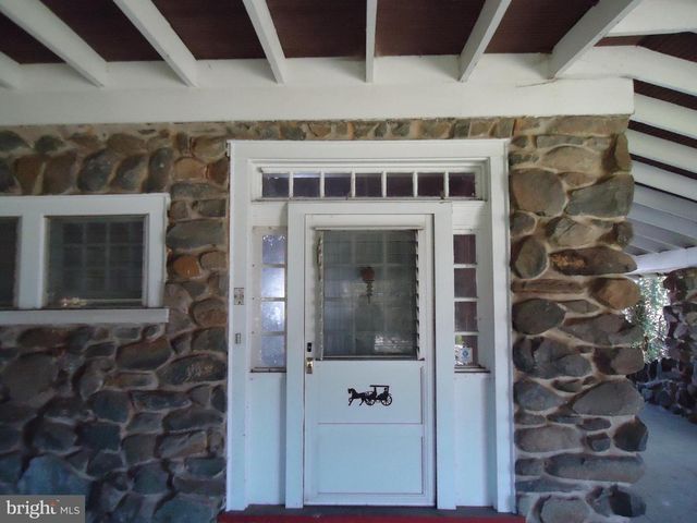 1000 WALNUT AVE, Baltimore, MD 21229