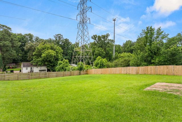 2535 CLEARPARK DR, Memphis, TN 38127