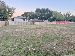 9610 Quiet Lake, San Antonio, TX 78254