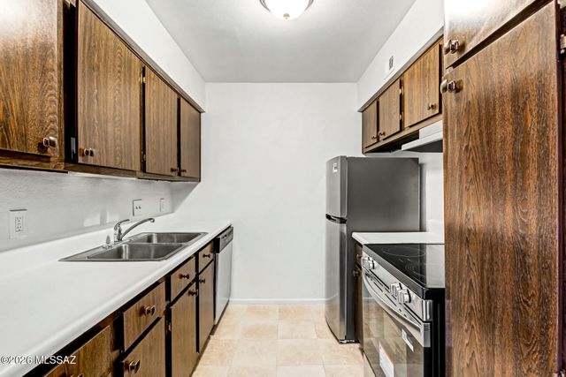 6335 N Barcelona Ln Unit 719, Tucson, AZ 85704