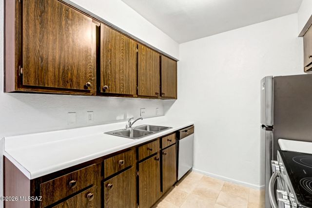 6335 N Barcelona Ln Unit 719, Tucson, AZ 85704