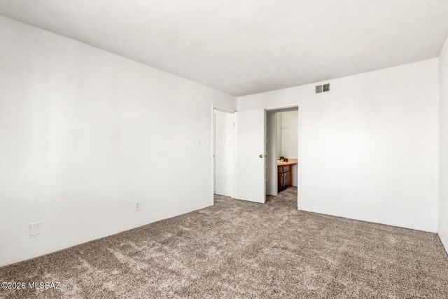6335 N Barcelona Ln Unit 719, Tucson, AZ 85704