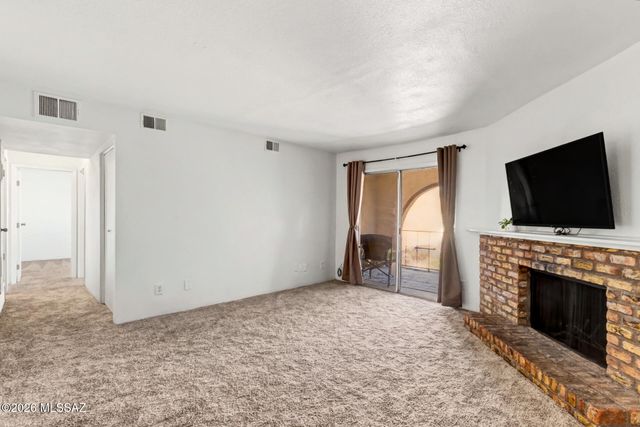 6335 N Barcelona Ln Unit 719, Tucson, AZ 85704