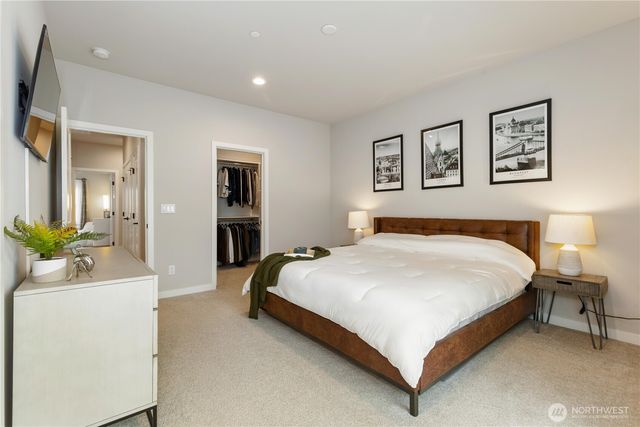 1078 Cabin Creek Lane SW, Issaquah, WA 98027