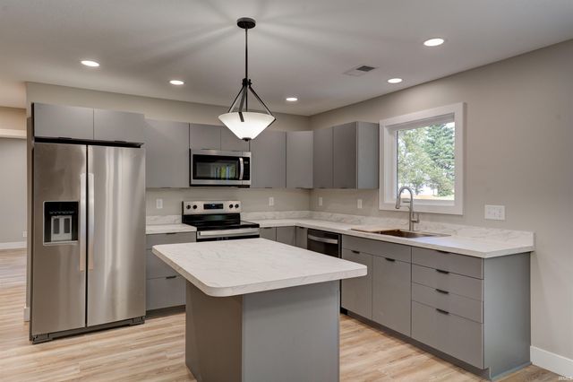 4285 N Elm Street, Richland, IN 47634