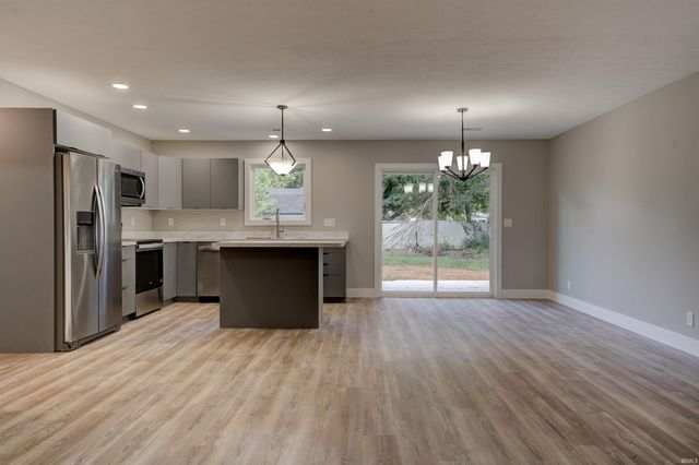 4285 N Elm Street, Richland, IN 47634