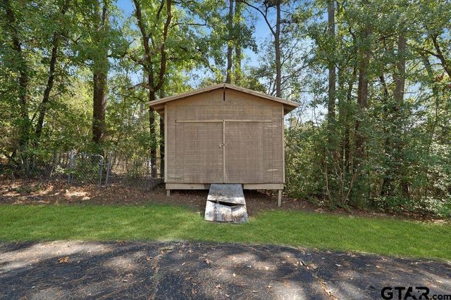9096 Cox Rd, Flint, TX 75762