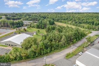 5112 COMMONWEALTH DR, Fredericksburg, VA 22407