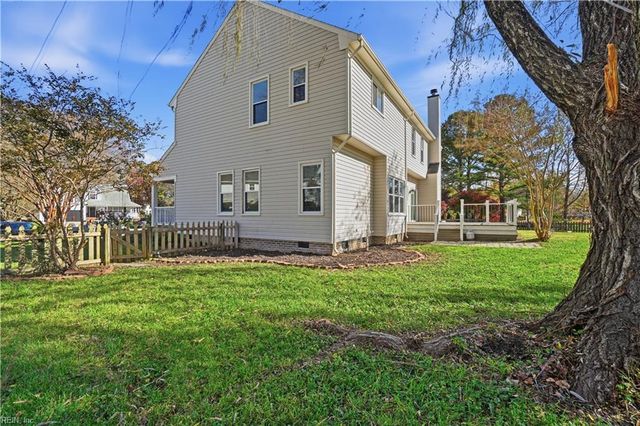 1905 Red Barn DR, Virginia Beach, VA 23453