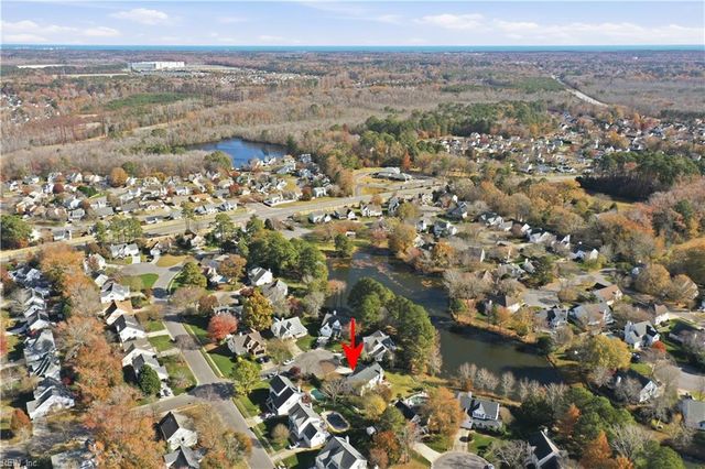 1905 Red Barn DR, Virginia Beach, VA 23453