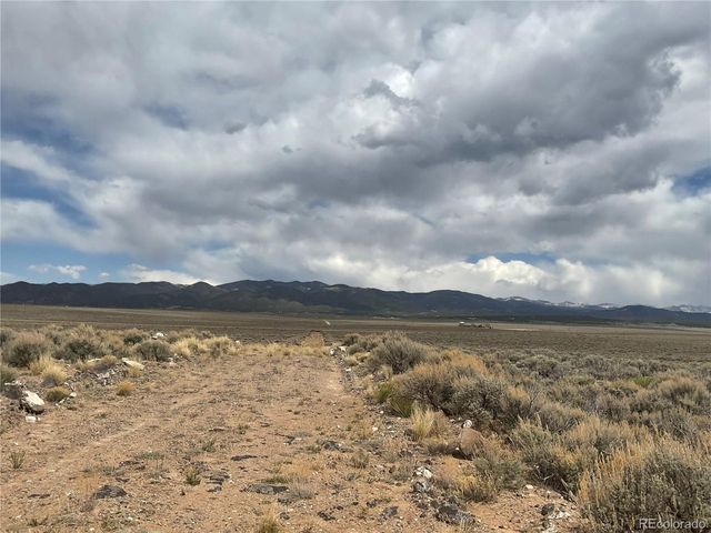 4 2nd St., Blanca, CO 81123