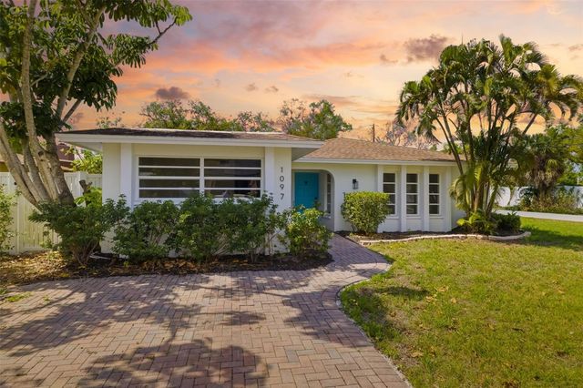 1097 WILLIS AVENUE, Sarasota, FL 34232