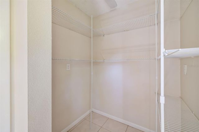 1097 WILLIS AVENUE, Sarasota, FL 34232