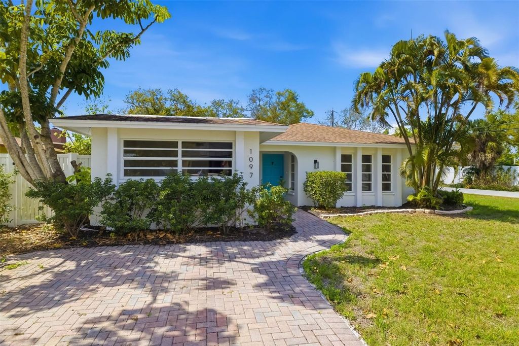 1097 WILLIS AVENUE, Sarasota, FL 34232