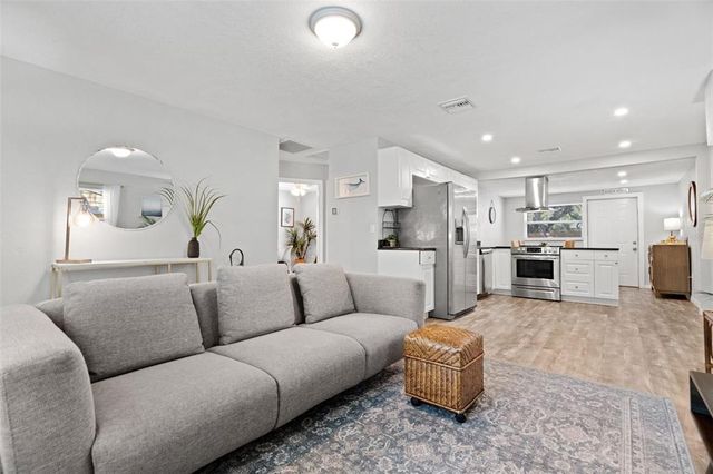 1276 BERTLAND WAY, Clearwater, FL 33755