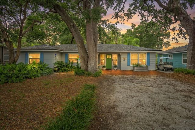 818 WILKIE STREET, Dunedin, FL 34698