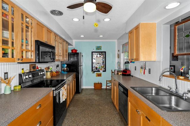 818 WILKIE STREET, Dunedin, FL 34698