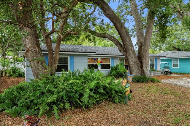 818 WILKIE STREET, Dunedin, FL 34698