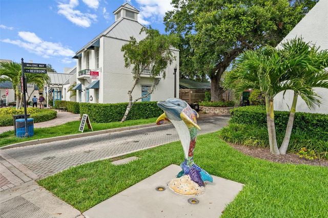 818 WILKIE STREET, Dunedin, FL 34698