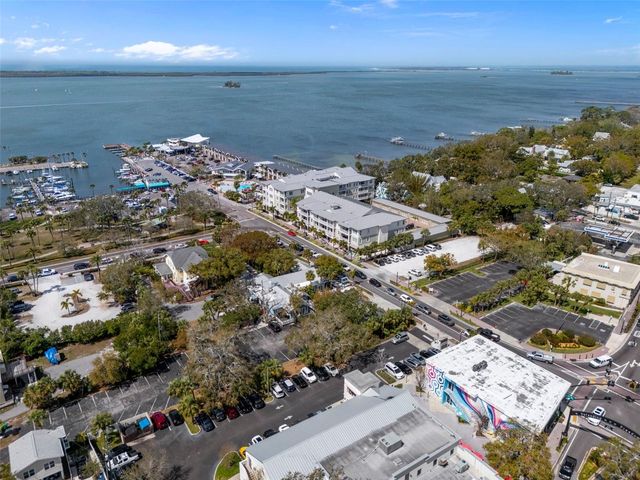 818 WILKIE STREET, Dunedin, FL 34698