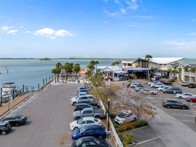 818 WILKIE STREET, Dunedin, FL 34698
