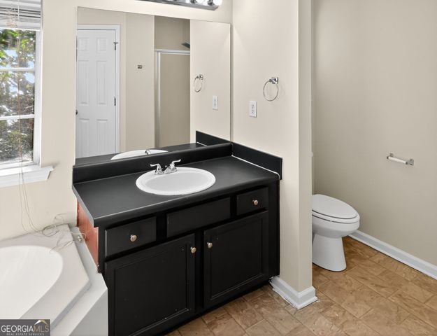 3560 Oakshire Way SE, Atlanta, GA 30354