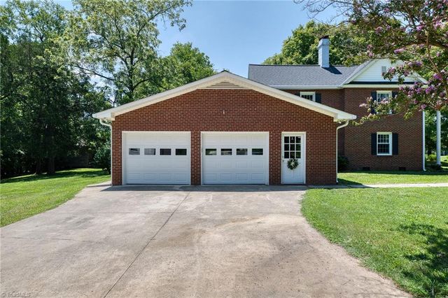 3152 S NC Highway 87, Graham, NC 27253