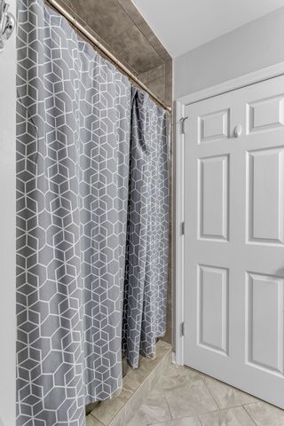 612 Cumberland Dr, Columbia, TN 38401