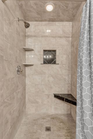 612 Cumberland Dr, Columbia, TN 38401