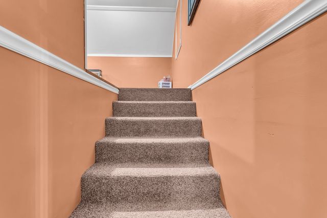 612 Cumberland Dr, Columbia, TN 38401