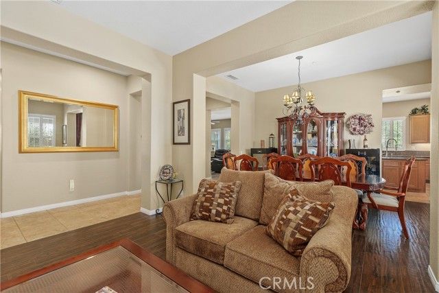 1195 Pamplona, Riverside, CA 92508