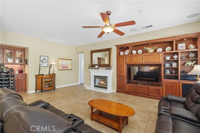 1195 Pamplona, Riverside, CA 92508