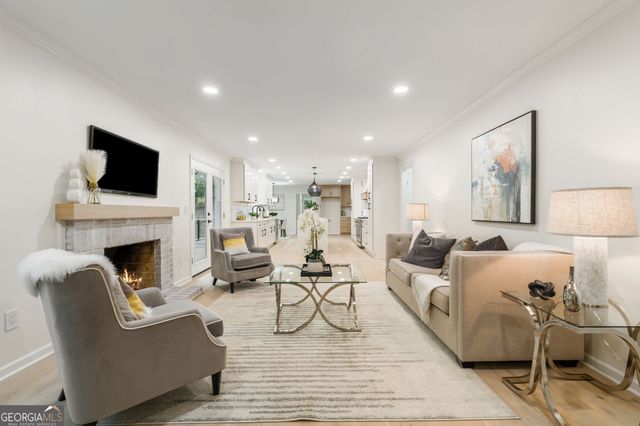 8140 Habersham Waters Road, Sandy Springs, GA 30350